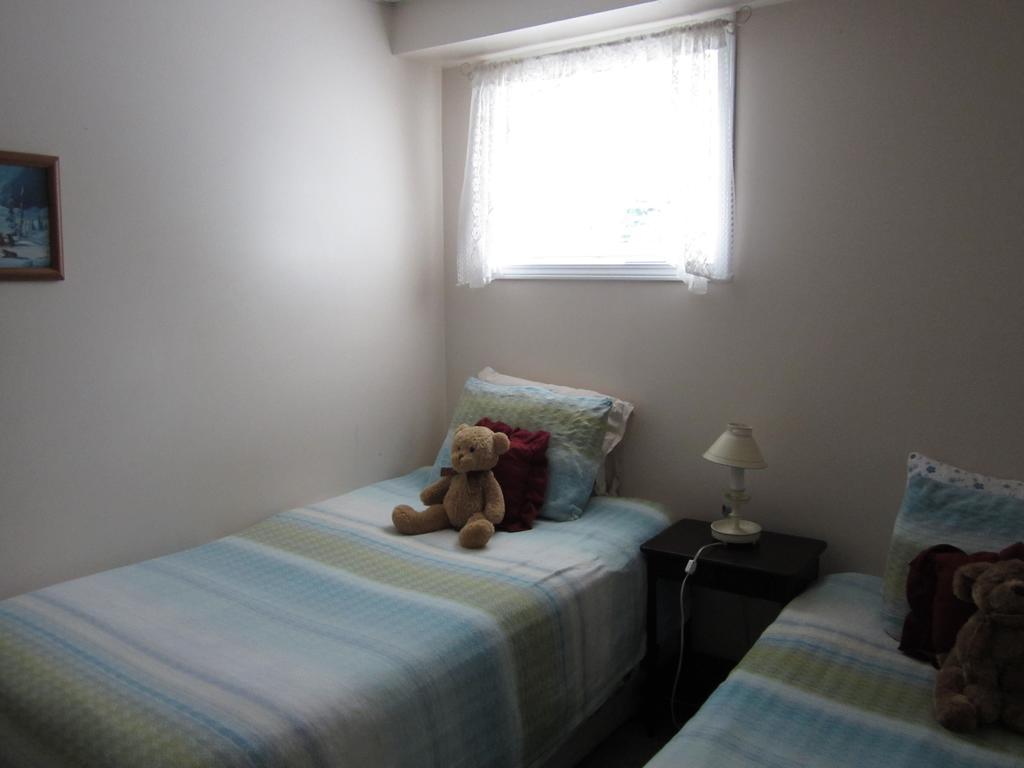 Casey'S Bed & Breakfast Whitehorse Room photo