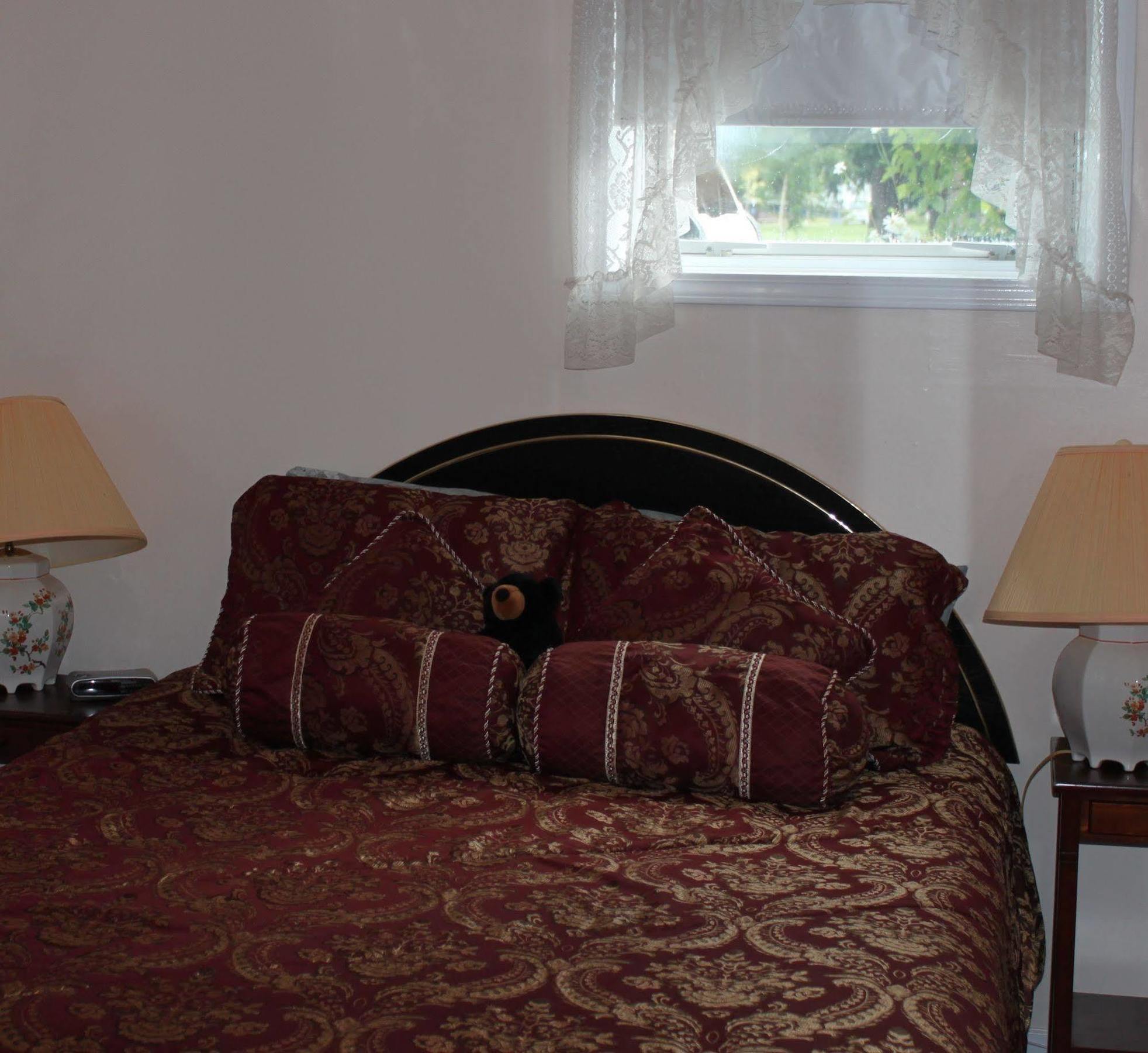 Casey'S Bed & Breakfast Whitehorse Exterior photo